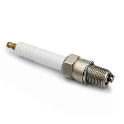 चैंपियन RB77CC के लिए स्पार्क प्लग प्रतिस्थापन