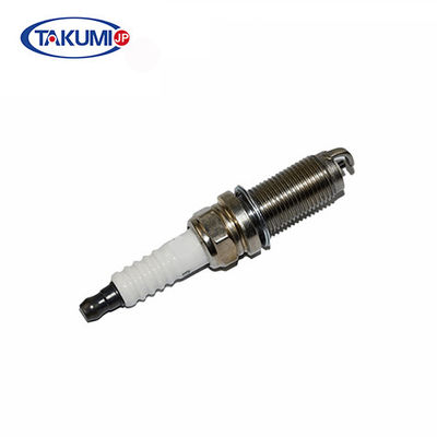 BPM7A / BPM6A / BPMR6A / W22MP-US / WS5F / P15Y के लिए मोटरसाइकिल स्पार्क प्लग L7TC