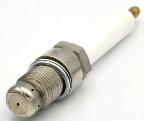 OEM Prechamber इग्निशन स्पार्क प्लग R6GC1-77 18VGZ1-77 18VGZ9-77 X52404500062 बदलें
