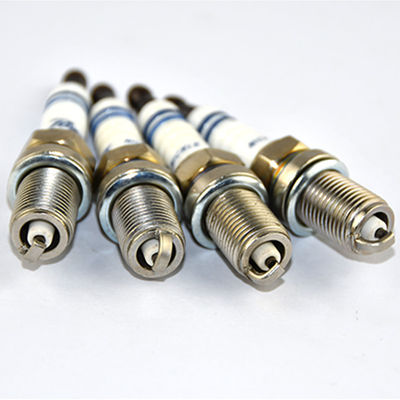 OEM K6RTC ऑटोमोटिव स्पार्क प्लग्स 19mm रीच कार इंजन पार्ट्स